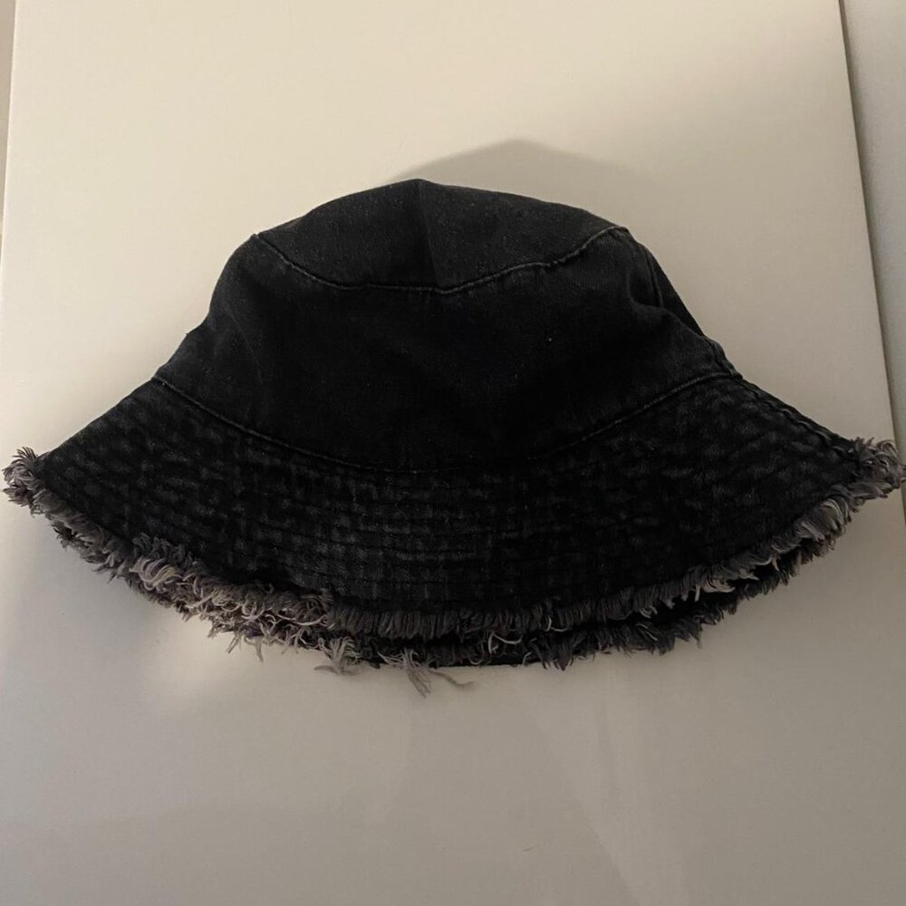 H&M Cotton Denim Distressed Bucket Hat, Sun Hat, Hat for Men and Women - Picture 3 of 4